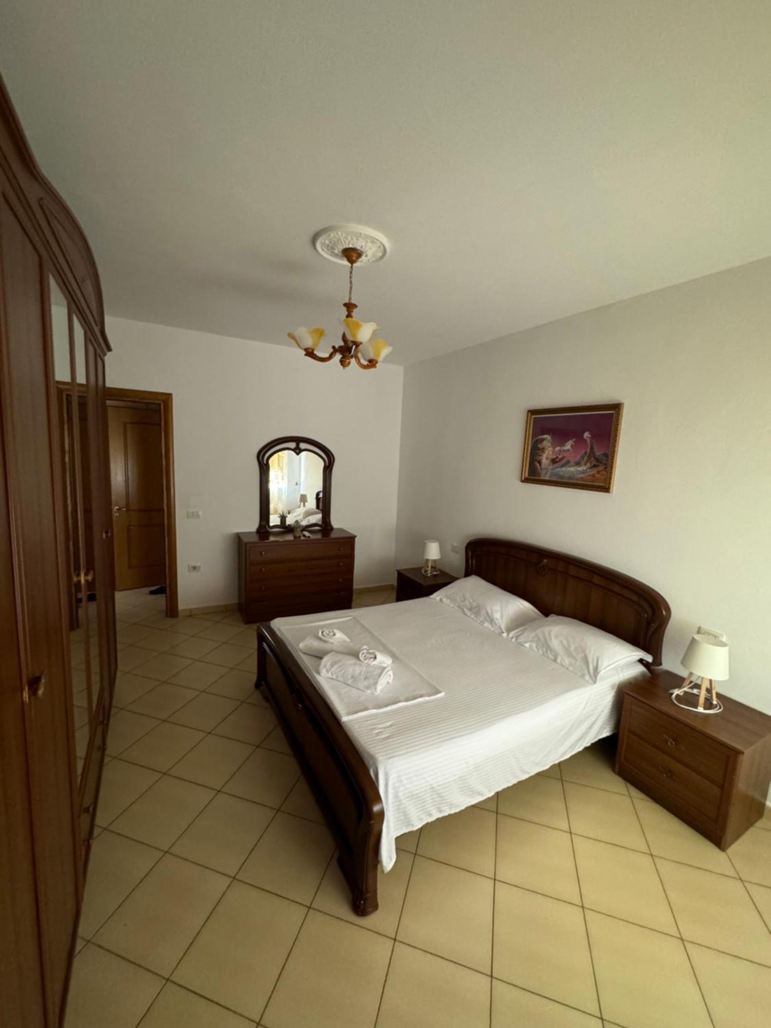 Blehami_Entire_Apartment Berat Extérieur photo