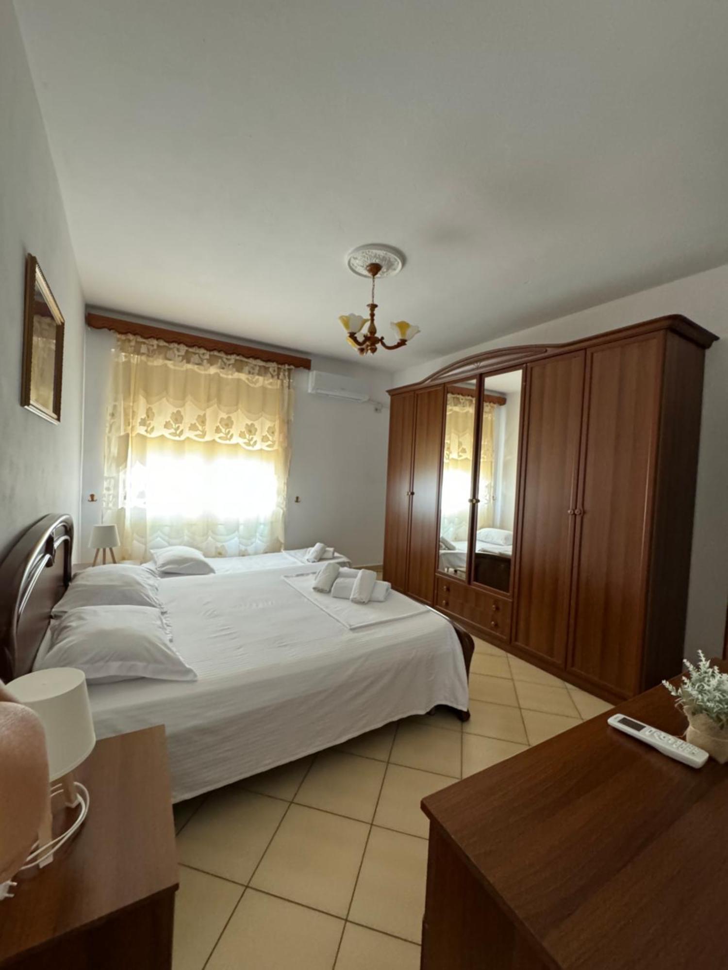 Blehami_Entire_Apartment Berat Extérieur photo